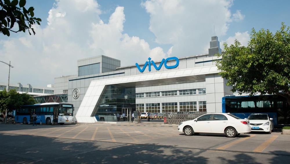 ���̰���