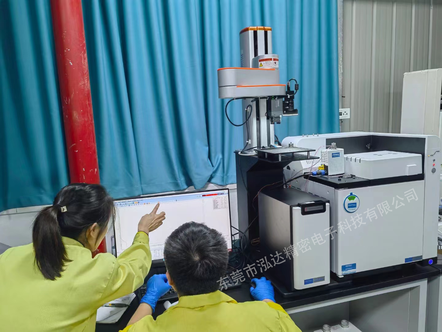 ���̰���